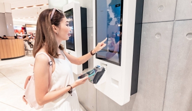 戶(hù)外廣告機(jī)有哪些產(chǎn)品特性？